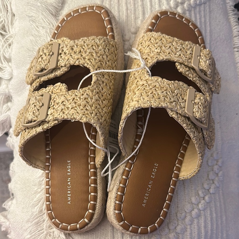 American Eagle Outfitters Women's Tan Sandals - Picture 2 of 3